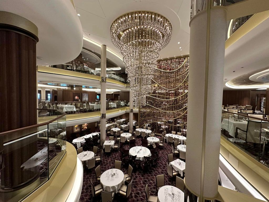 Icon of the Seas, Main Dining Room